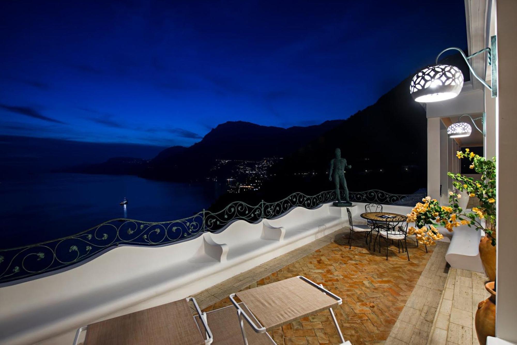 Amore Rentals - Villa Demetra Positano Exterior foto